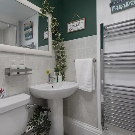 Glenholme Guest house *