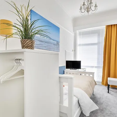 Glenholme Guest house *