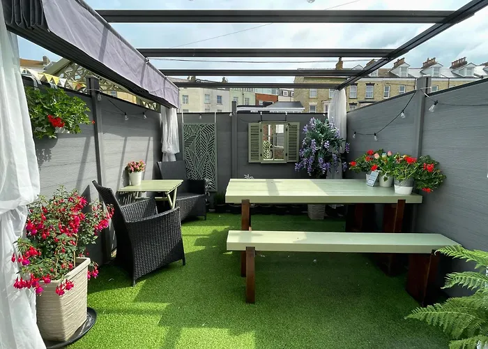 Glenholme 4* Scarborough